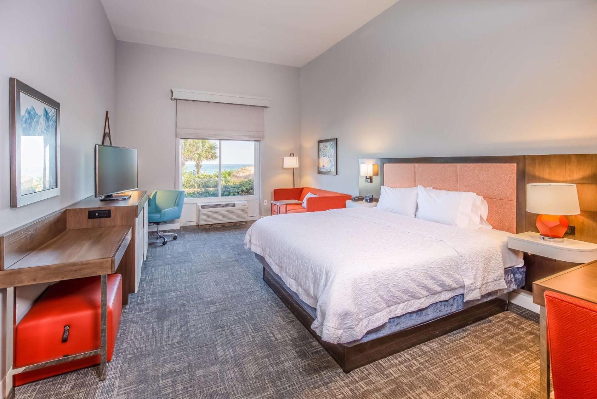 Hampton Inn Pensacola Beach Exterior photo
